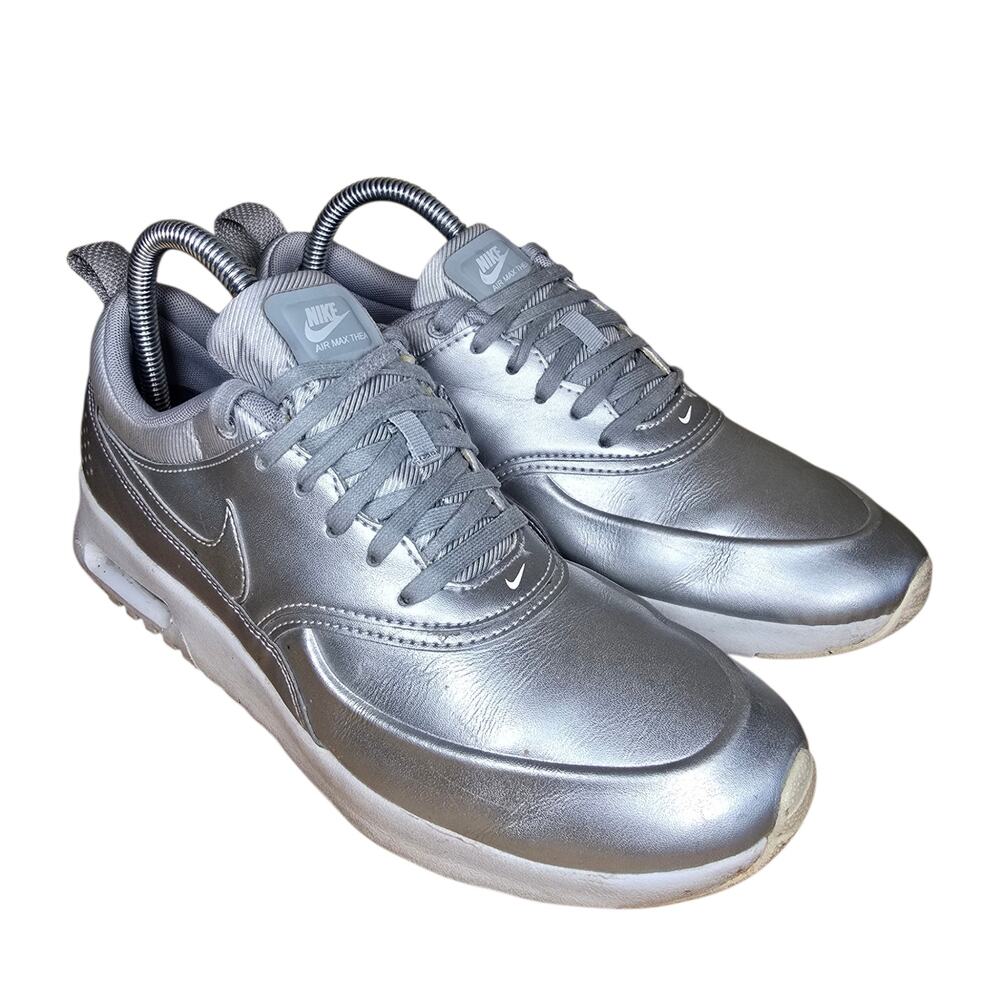 NIke Womens Air Max Thea Metalic Pure Platinum/SilverMetalic 861674-001 Sz 9